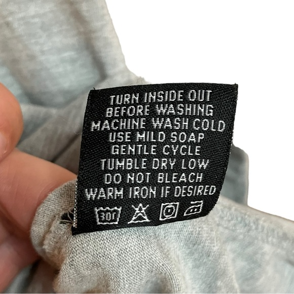 Brooklyn Xpress Casual TSHIRT With Black And Silver Accents Size Large 14/16 EUC - Picture 5 of 7